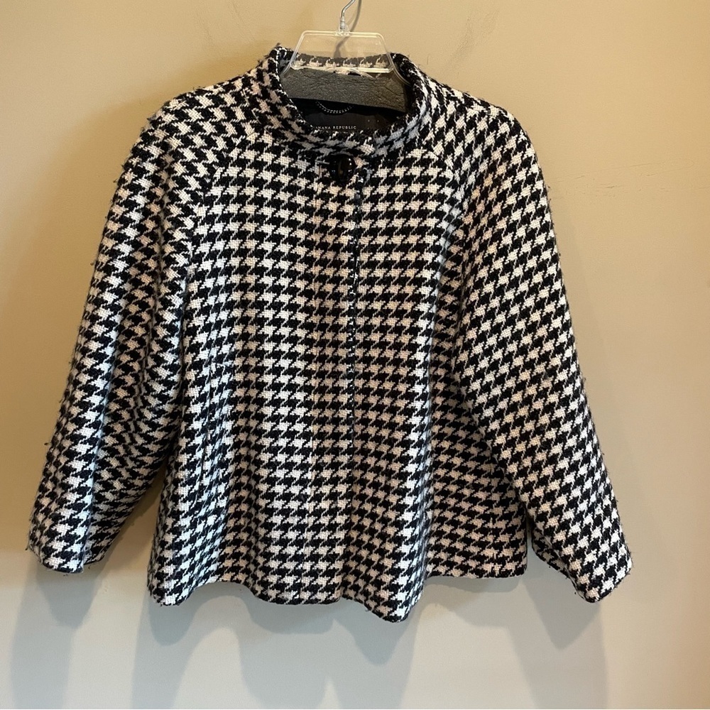 Banana Republic Cropped Black and White Wool Coat